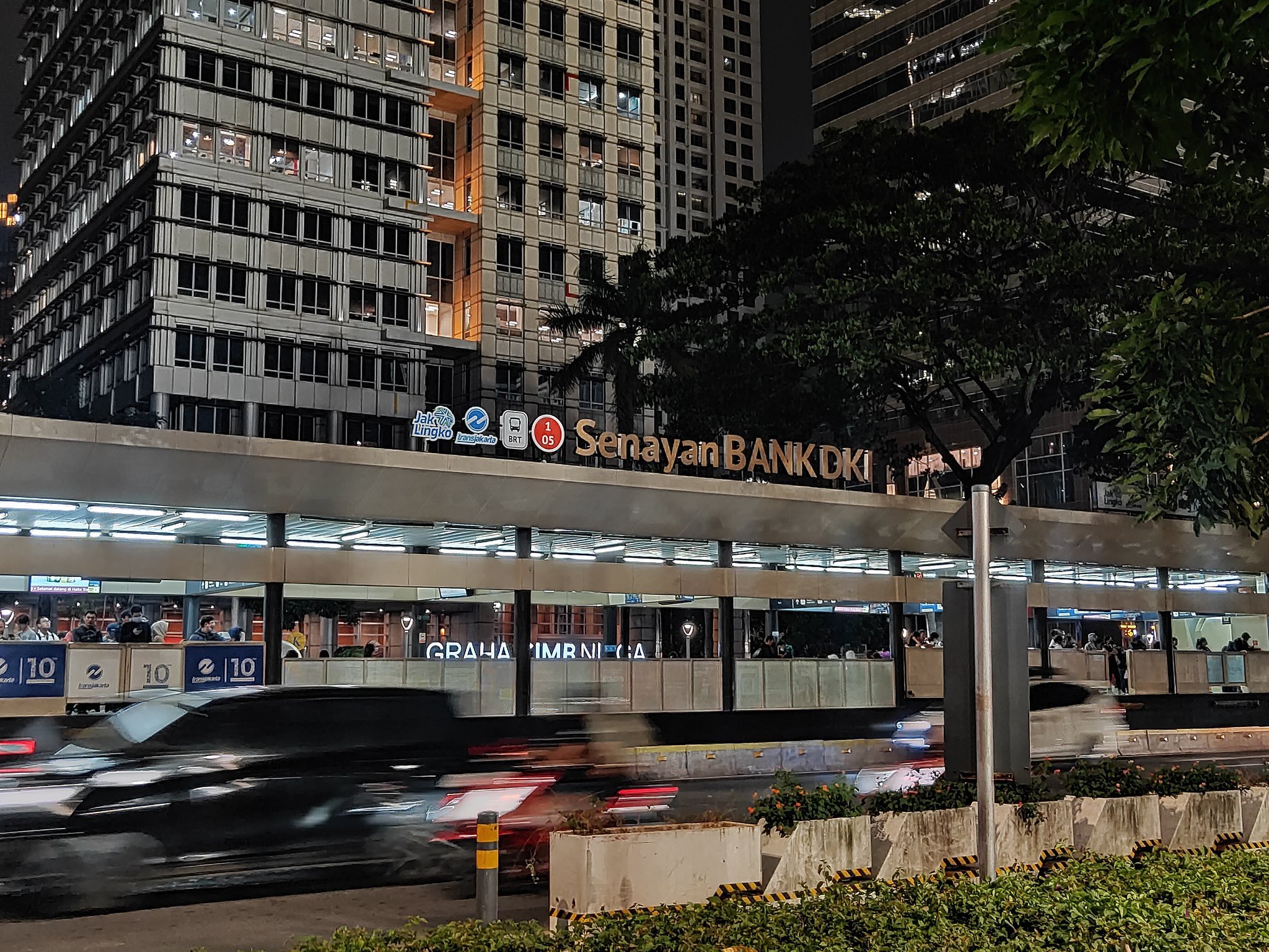 Halte Gelora Bung Karno