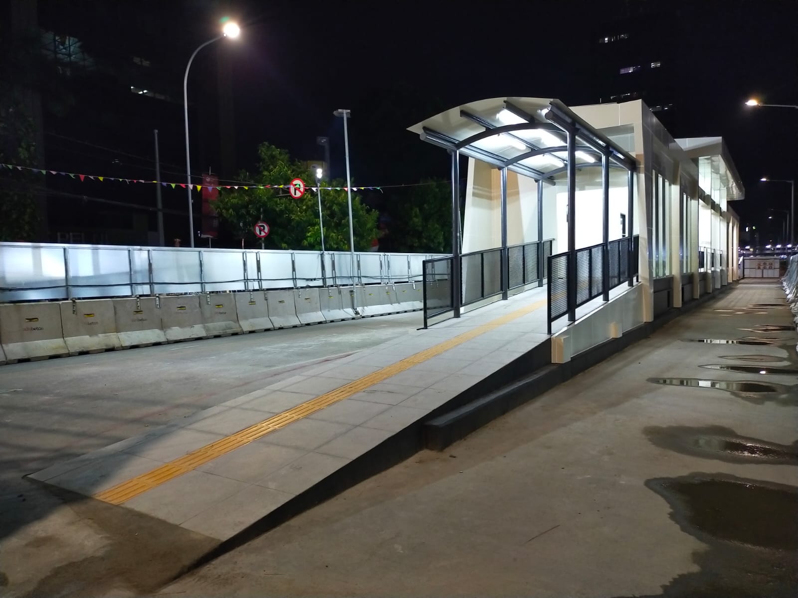 Halte Harmoni Sawah Besar - Image 6